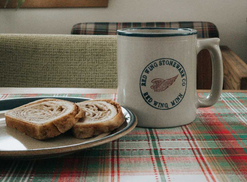 Rožičeva potica brez mleka in jajc